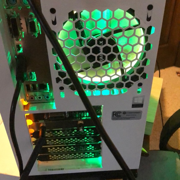 Cyber Power PC - Picture 2 of 5